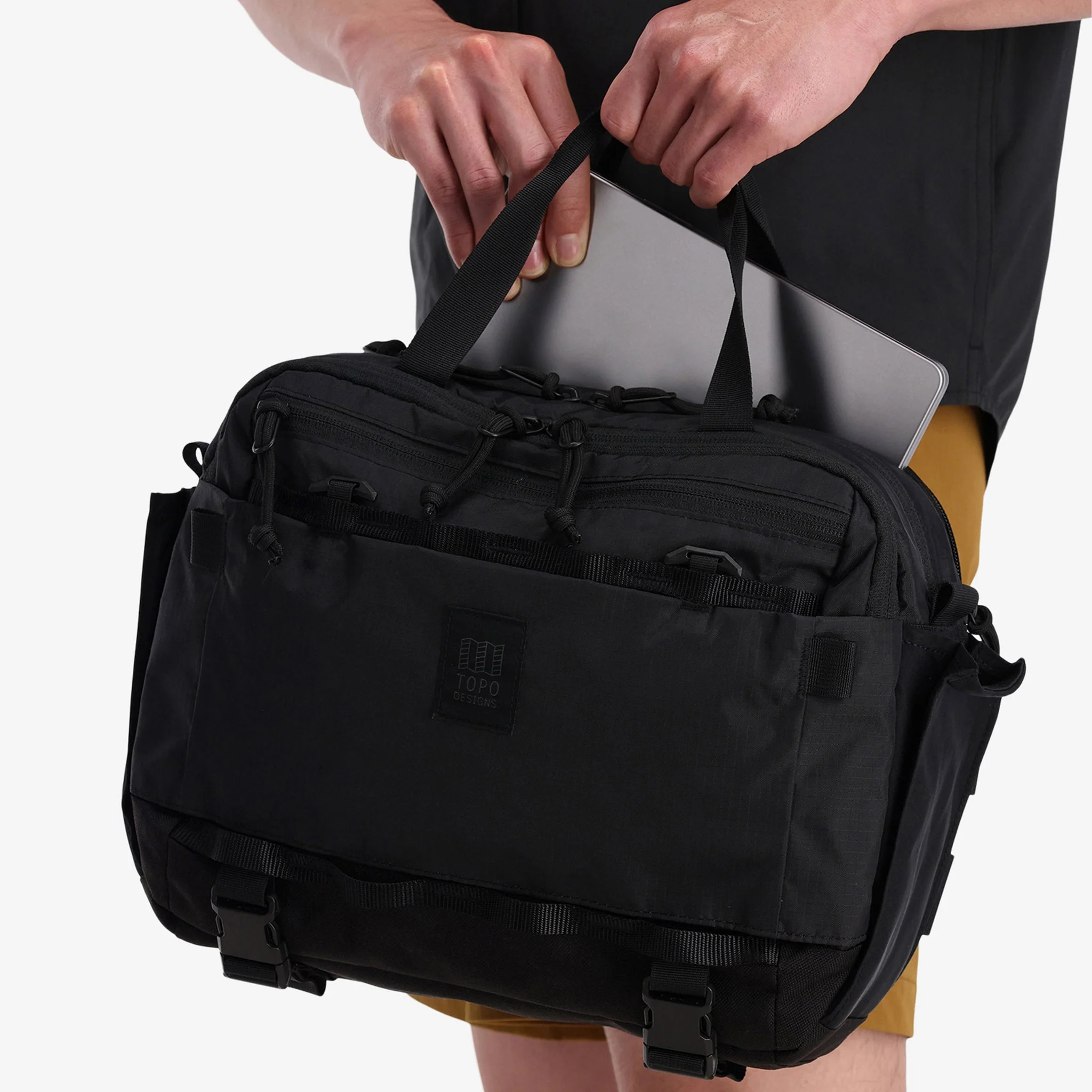 Mountain Cross Bag 17L - Image 7
