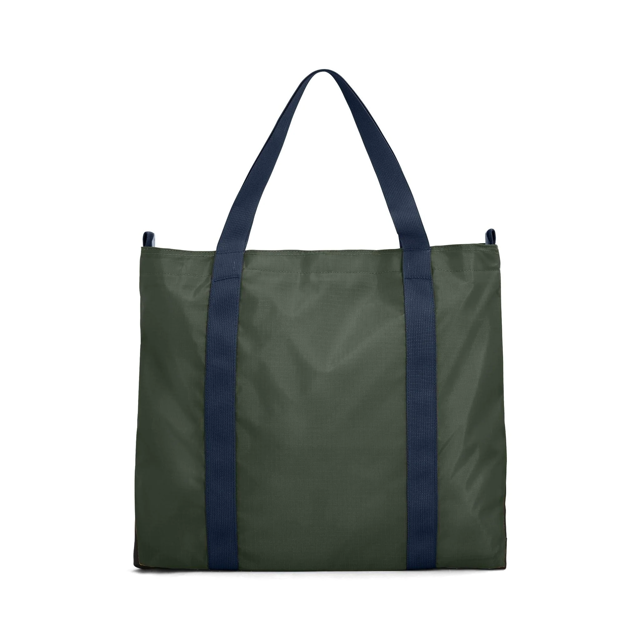 Mountain Essential Tote 9L - Outlet - Image 4